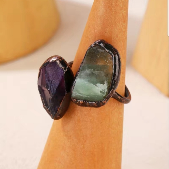 Raw Crystal Copper Ring - Picture 10 of 15